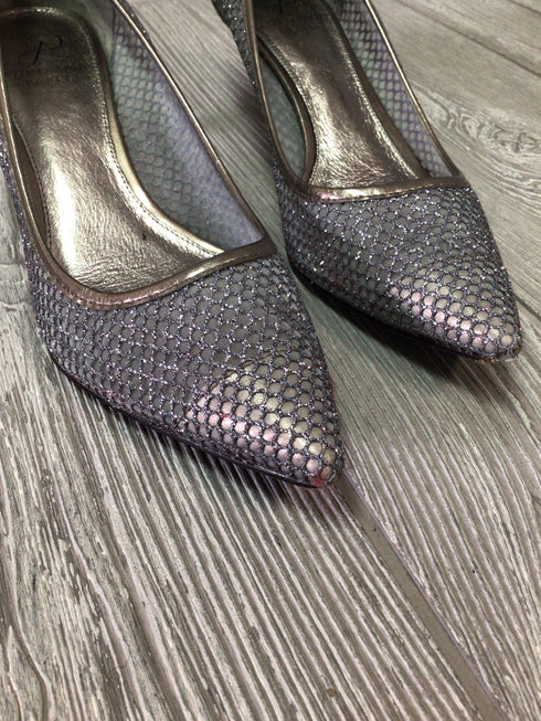 Adrianna Papell Pumps Silver Mesh Size 9